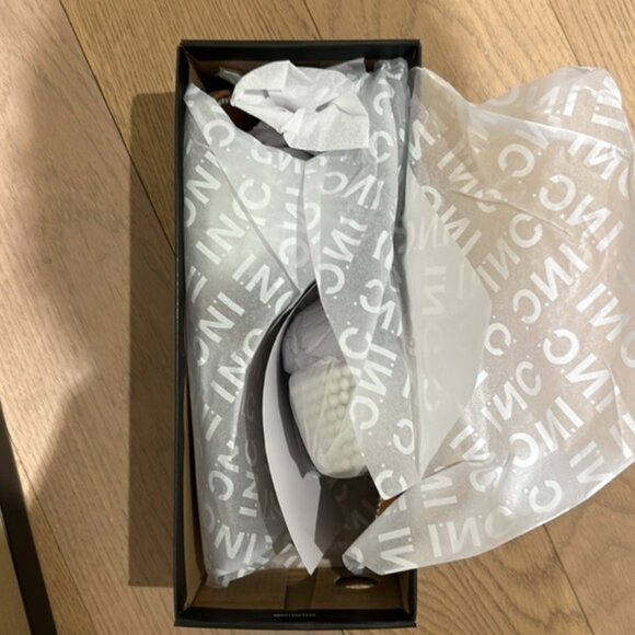 Brand new in box Pearl-covered slides - Picture 7 of 8